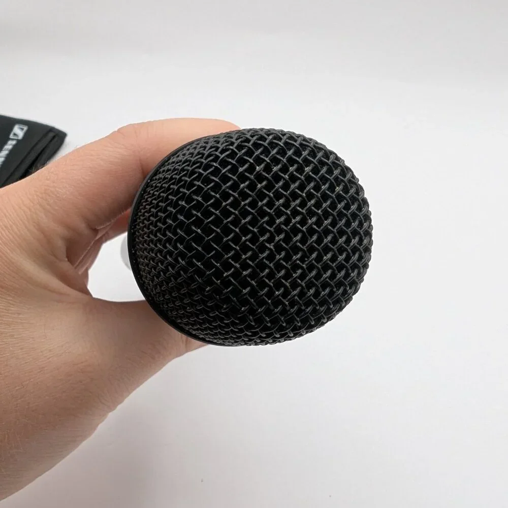*SOLD* Sennheiser e835 Dynamic Microphone & case - TESTED - Picture 4 of 5